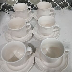Pfaltzgraff Cream Cups And and Saucer Set And Dessert Plate
